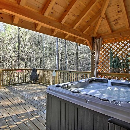 Tree Top Dream Cabin With Hot Tub In Gatlinburg! Villa Eksteriør bilde
