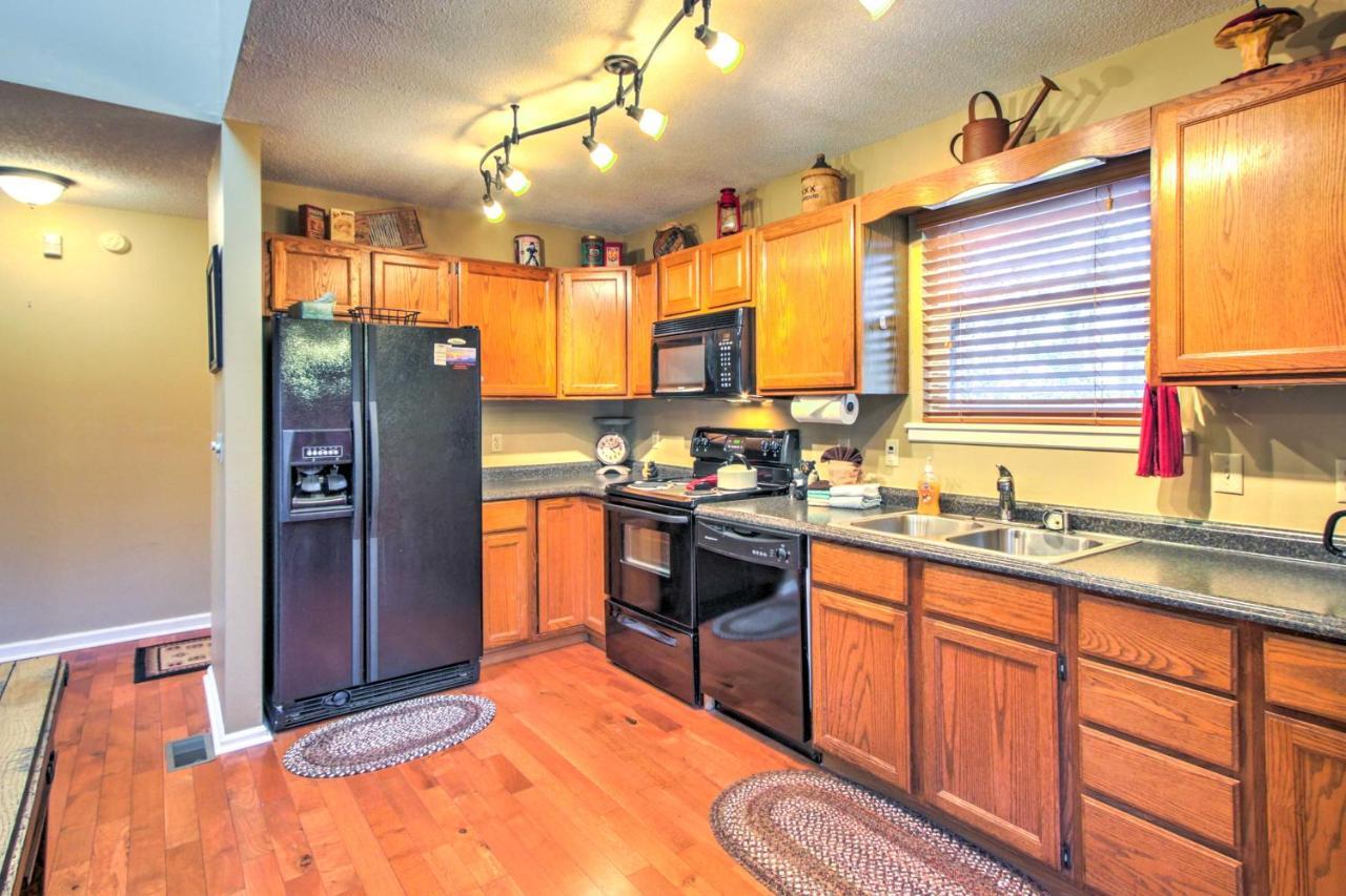 Tree Top Dream Cabin With Hot Tub In Gatlinburg! Villa Eksteriør bilde